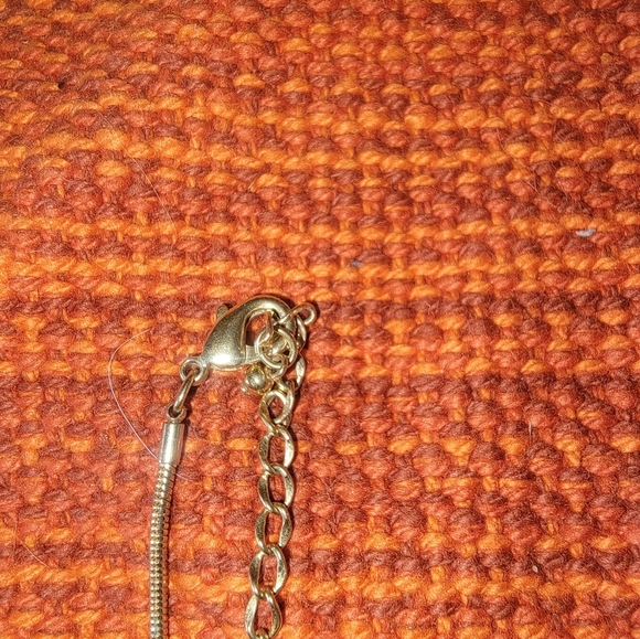 18 inches Gold necklace with orange stone pendant Premier Designs Y2K - Picture 3 of 6